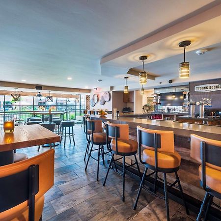 Doubletree By Hilton Mclean Tysons Hotel Tysons Corner Ngoại thất bức ảnh