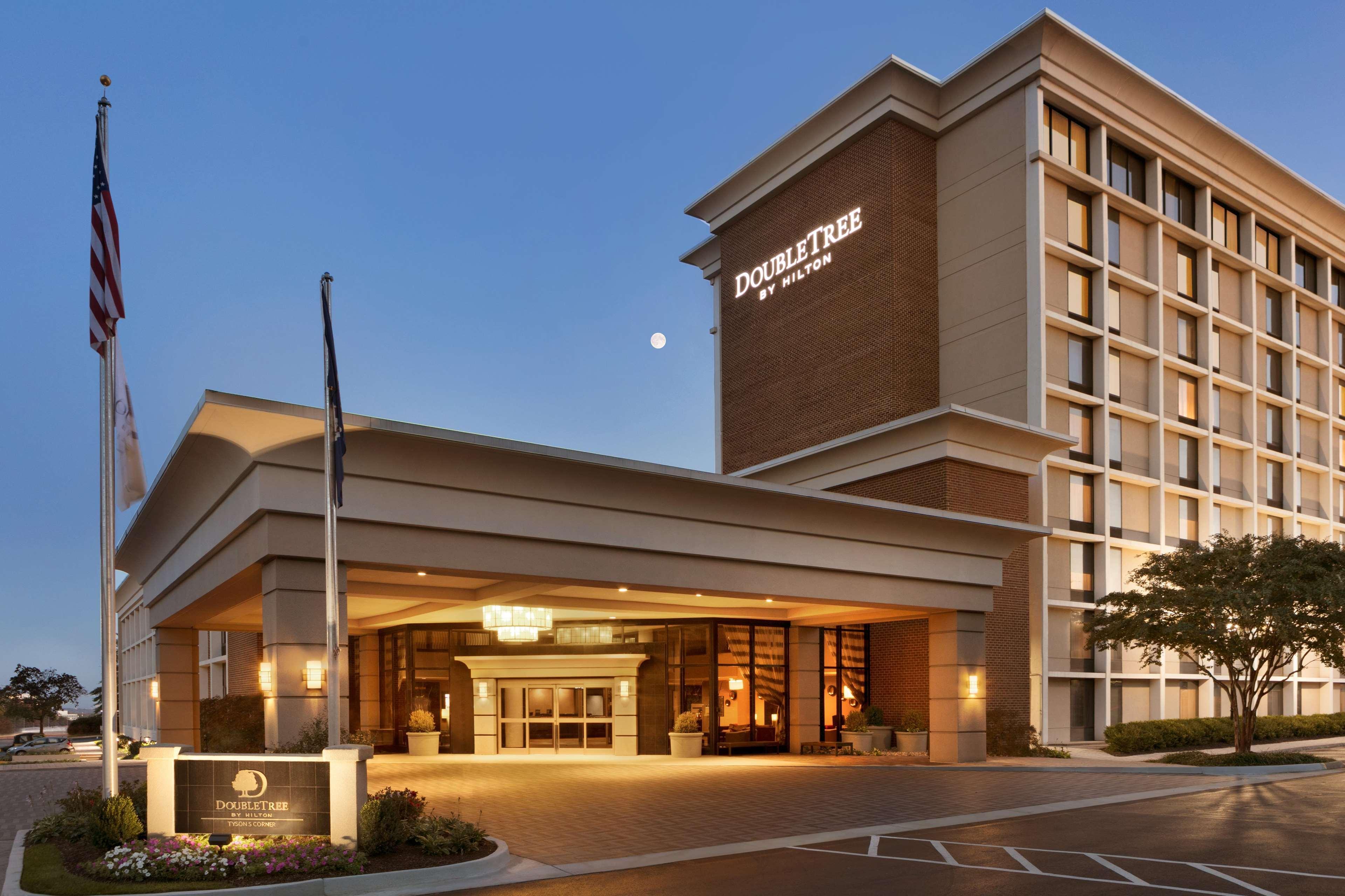 Doubletree By Hilton Mclean Tysons Hotel Tysons Corner Ngoại thất bức ảnh