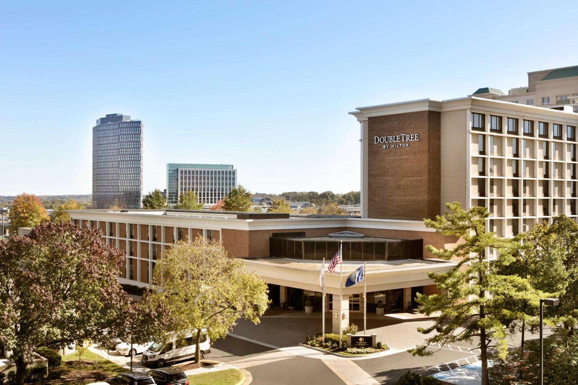 Doubletree By Hilton Mclean Tysons Hotel Tysons Corner Ngoại thất bức ảnh